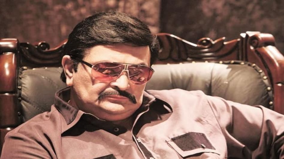 दुबई की दुकान पर दाऊद ने इस मशहूर एक्टर को बताई थी 'भगोड़ा' होने की ये अनोखी कहानी दुबई की दुकान पर दाऊद ने इस मशहूर एक्टर को बताई थी 'भगोड़ा' होने की ये अनोखी कहानी