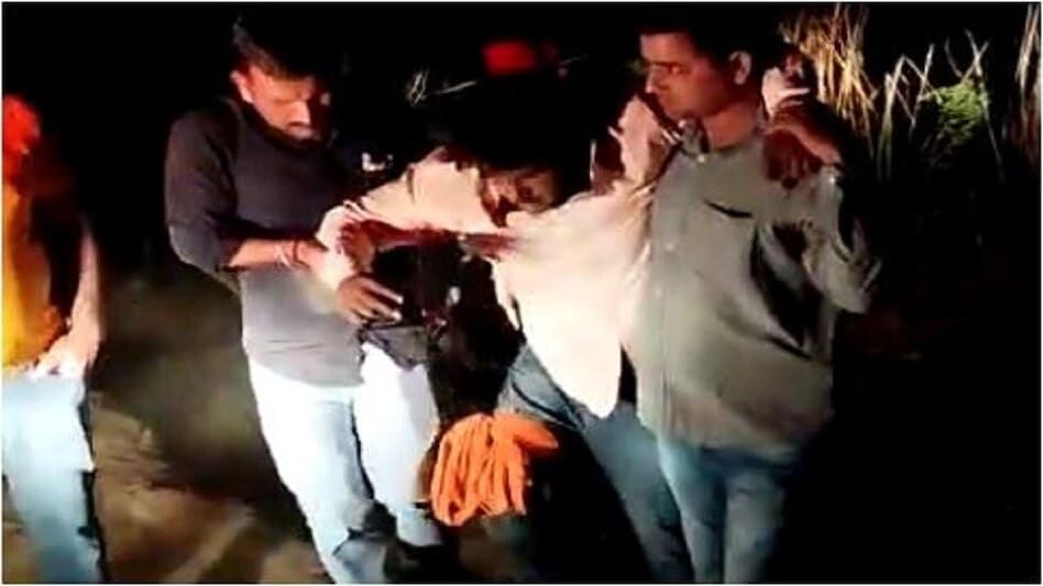 UP POLICE ENCOUNTER NEWS : योगी सरकार 2.0 में पुलिस का पहला एनकाउंटर ! UP POLICE ENCOUNTER NEWS : योगी सरकार 2.0 में पुलिस का पहला एनकाउंटर !