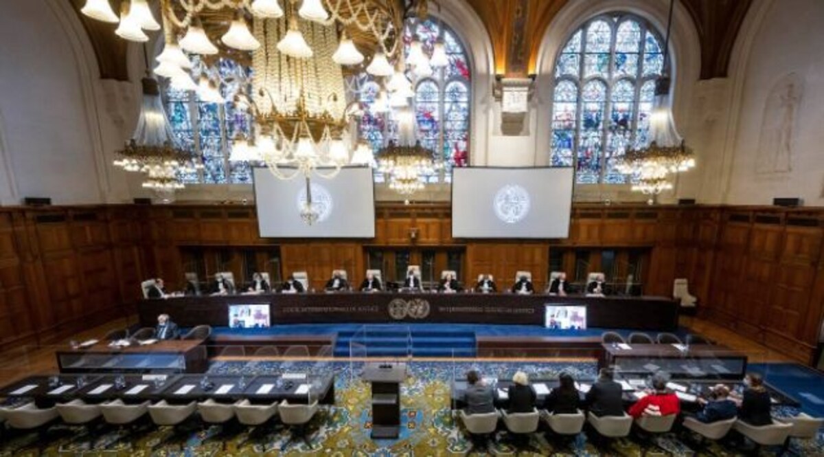 रूस को इंटरनेशनल कोर्ट की दो टूक, यूक्रेन के ख़िलाफ़ मिलिट्री ऑपरेशन रोकने का फ़रमान CrimeTak