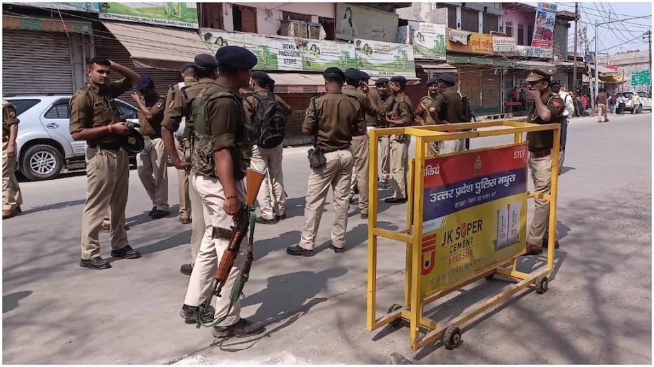 UP POLICE : मथुरा से किडनैप हुआ बच्चा मिला UP POLICE : मथुरा से किडनैप हुआ बच्चा मिला