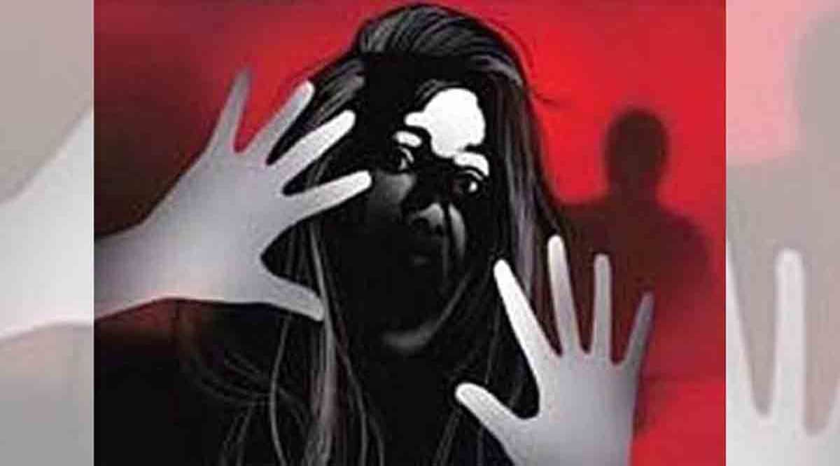 बच्चों को सामने 'ठाकुर साहब' ने बंदूक की नोक पर किया दलित महिला का गैंगरेप! CrimeTak