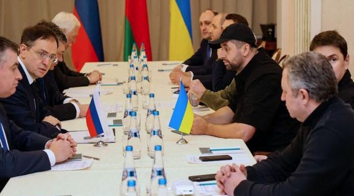 Ukraine Russia War: बमों के धमाकों के बीच रूस एक बार फिर यूक्रेन के साथ बातचीत को तैयार CrimeTak