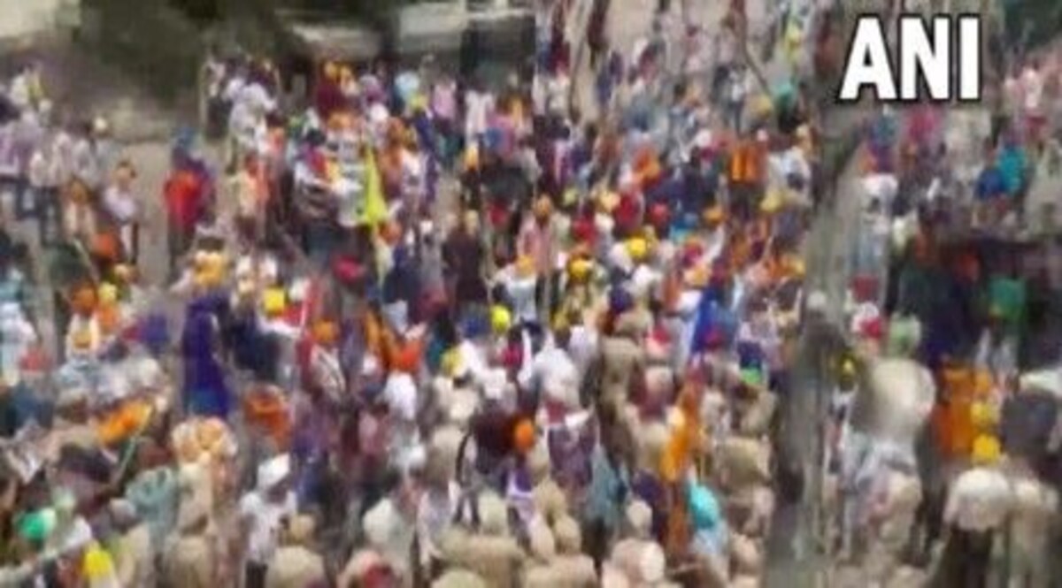 Punjab : पटियाला में दो समुदायों के जुलूस के दौरान झड़प, तलवारें भी निकलीं, SHO समेत कई घायल CrimeTak