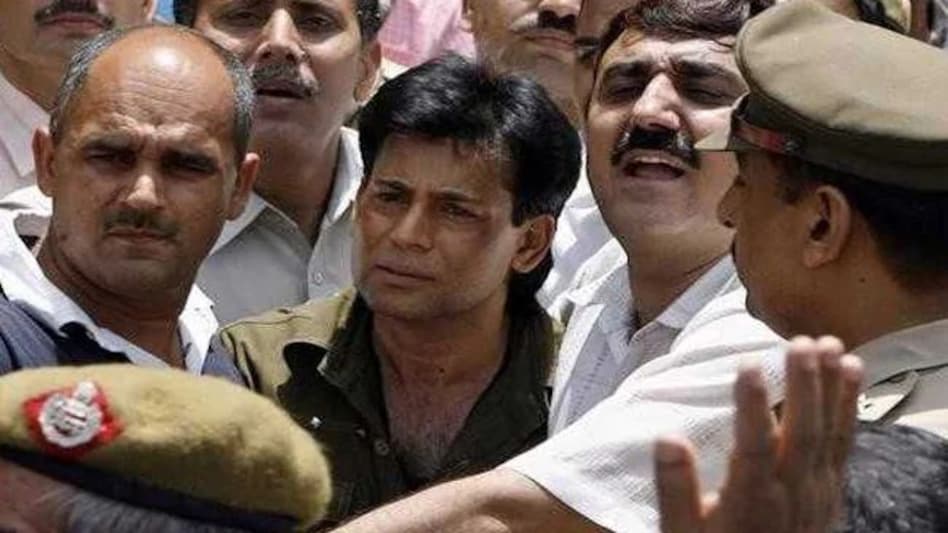 Abu Salem : ...तो क्या अबू सलेम 2030 में हो जाएगा रिहा? Abu Salem : ...तो क्या अबू सलेम 2030 में हो जाएगा रिहा?