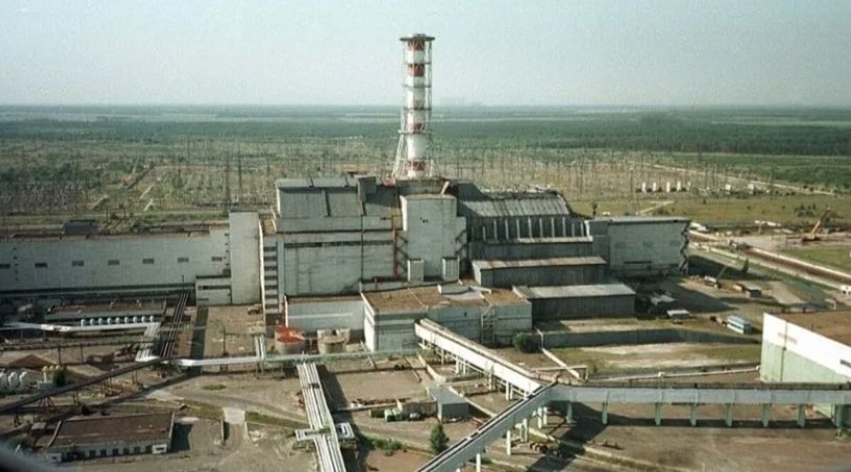 चेर्नोबिल प्लांट में रेडिएशन बढ़ा, अब रूसी सेना भागने लगी, यूक्रेन में अब बड़ी तबाही का अंदेशा CrimeTak