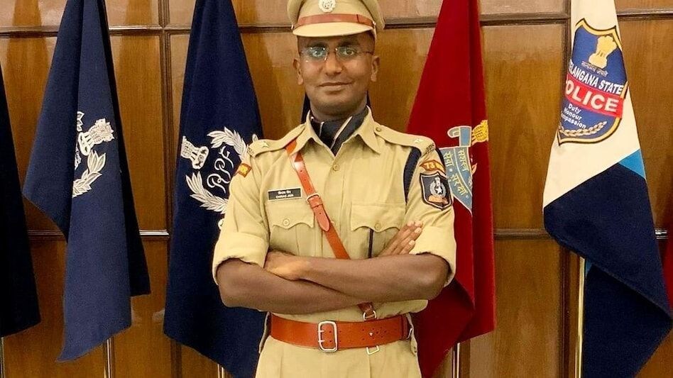 UP CRIME NEWS : ट्रेनी IPS की ऐसी तरकीब जिससे आरोपी फंस गया! UP CRIME NEWS : ट्रेनी IPS की ऐसी तरकीब जिससे आरोपी फंस गया!