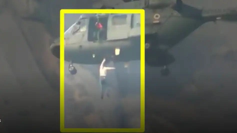 ROPE WAY ACCIDENT : देखे वीडियो : अब भी 8 से 10 लोग हवा में अटके! ROPE WAY ACCIDENT : देखे वीडियो : अब भी 8 से 10 लोग हवा में अटके!