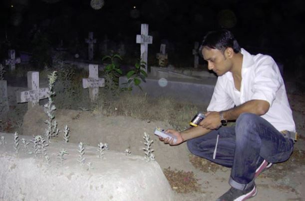 भूतों से बात करने और मुर्दों की पहेली सुलझाने वाले गौरव तिवारी की मौत की रहस्यमयी कहानी भूतों से बात करने और मुर्दों की पहेली सुलझाने वाले गौरव तिवारी की मौत की रहस्यमयी कहानी