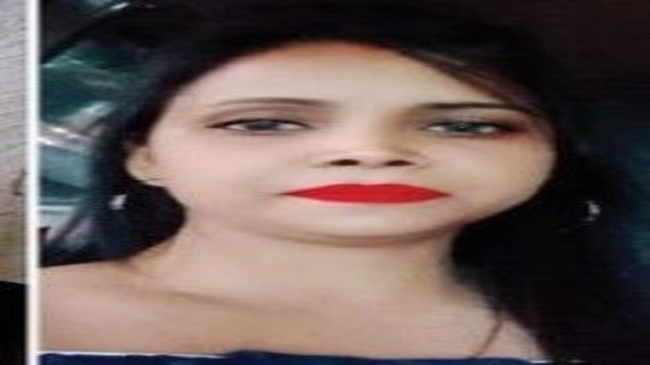 चिता पर लाश देख बेटा बोला- ‘ये मेरी मां नहीं है’, एक क़त्ल और दो लाशों की अजीब कहानी चिता पर लाश देख बेटा बोला- ‘ये मेरी मां नहीं है’, एक क़त्ल और दो लाशों की अजीब कहानी