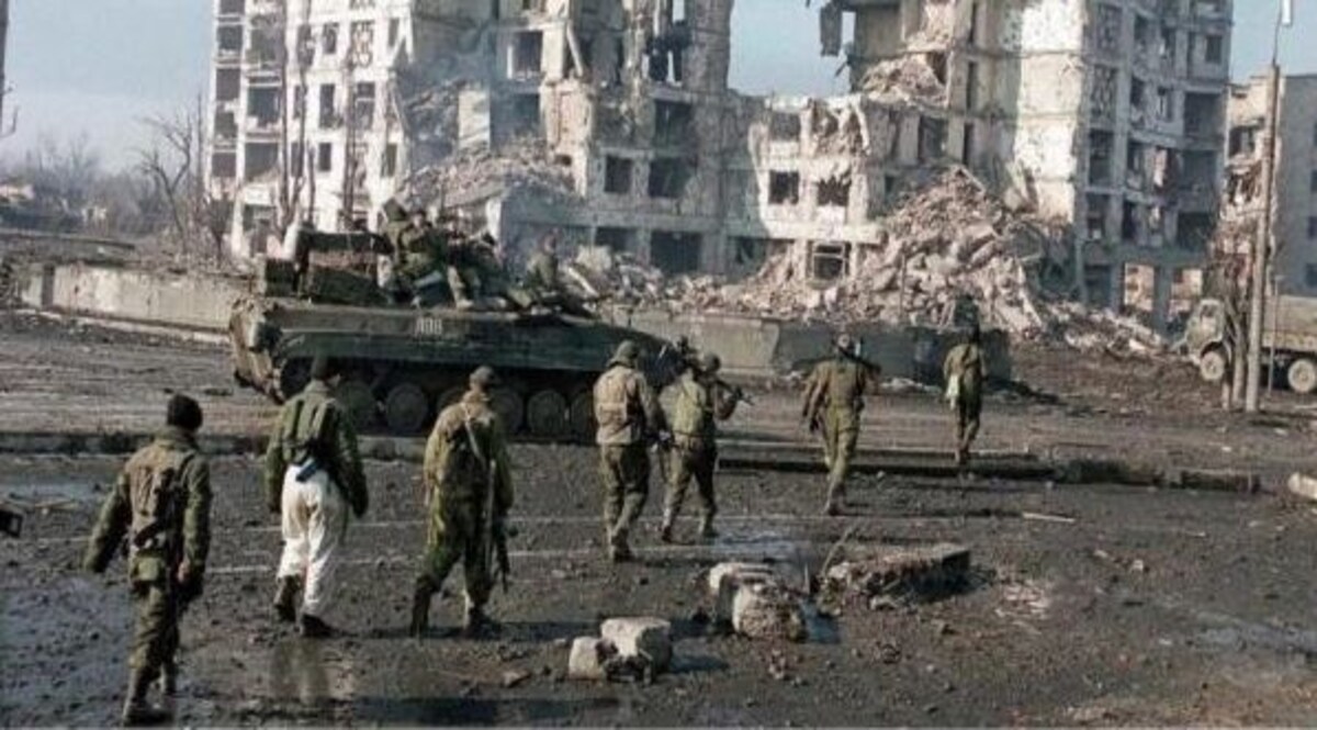 पुतिन की पलटन का सबसे बड़ा ऐलान, यूक्रेन की पोर्ट सिटी मारियूपोल पर रूसी सेना का क़ब्ज़ा CrimeTak