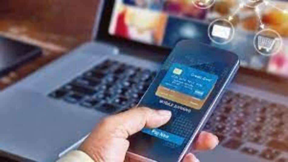 Cyber Crime : ना OTP आया, ना SMS, फिर भी रिटायर्ड पुलिसवाले के खाते से निकले 31 लाख Cyber Crime : ना OTP आया, ना SMS, फिर भी रिटायर्ड पुलिसवाले के खाते से निकले 31 लाख