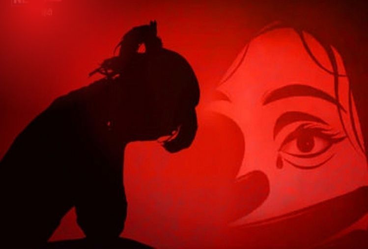 क्रेडिट और डेबिट कार्ड से ऐसे होता है फ्रॉड, ऐसे फर्जीवाड़े से बचना है तो इन बातों का रखें ध्यान क्रेडिट और डेबिट कार्ड से ऐसे होता है फ्रॉड, ऐसे फर्जीवाड़े से बचना है तो इन बातों का रखें ध्यान