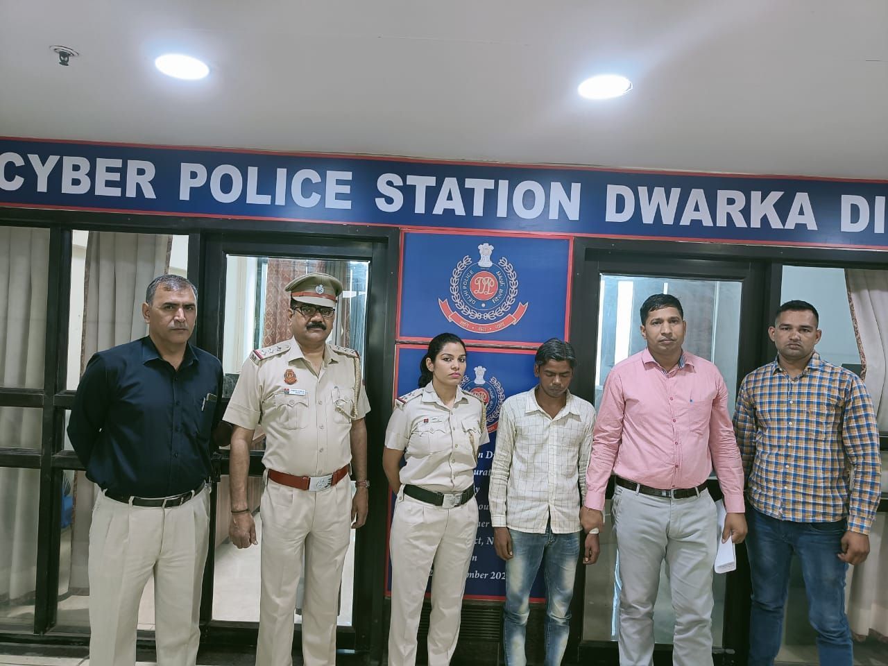 सोशल मीडिया का सबसे बड़ा ज़ेहनी अय्याश, 150 लड़कियों का ऐसे कर दिया था जीना हराम सोशल मीडिया का सबसे बड़ा ज़ेहनी अय्याश, 150 लड़कियों का ऐसे कर दिया था जीना हराम