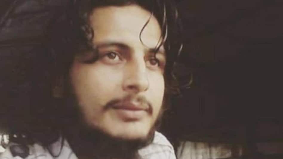 पंजाब के गैंगस्टर सुक्खा काहलवां की कहानी, जिसका पुलिस के सामने हुआ फ़िल्मी स्टाइल में 'मर्डर' पंजाब के गैंगस्टर सुक्खा काहलवां की कहानी, जिसका पुलिस के सामने हुआ फ़िल्मी स्टाइल में 'मर्डर'