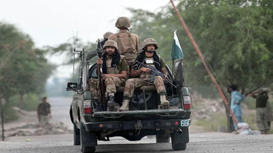 आस्तीन में पाले गए सांप अब पाकिस्तान को ही डसने लगे, सेना पर मौत बनकर टूटे आतंकवादी आस्तीन में पाले गए सांप अब पाकिस्तान को ही डसने लगे, सेना पर मौत बनकर टूटे आतंकवादी