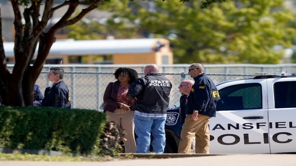 Texas School Shooting : फायरिंग से 19 छात्र समेत 23 की मौत, कब-कब हुई अमेरिका में फायरिंग की घटना? Texas School Shooting : फायरिंग से 19 छात्र समेत 23 की मौत, कब-कब हुई अमेरिका में फायरिंग की घटना?