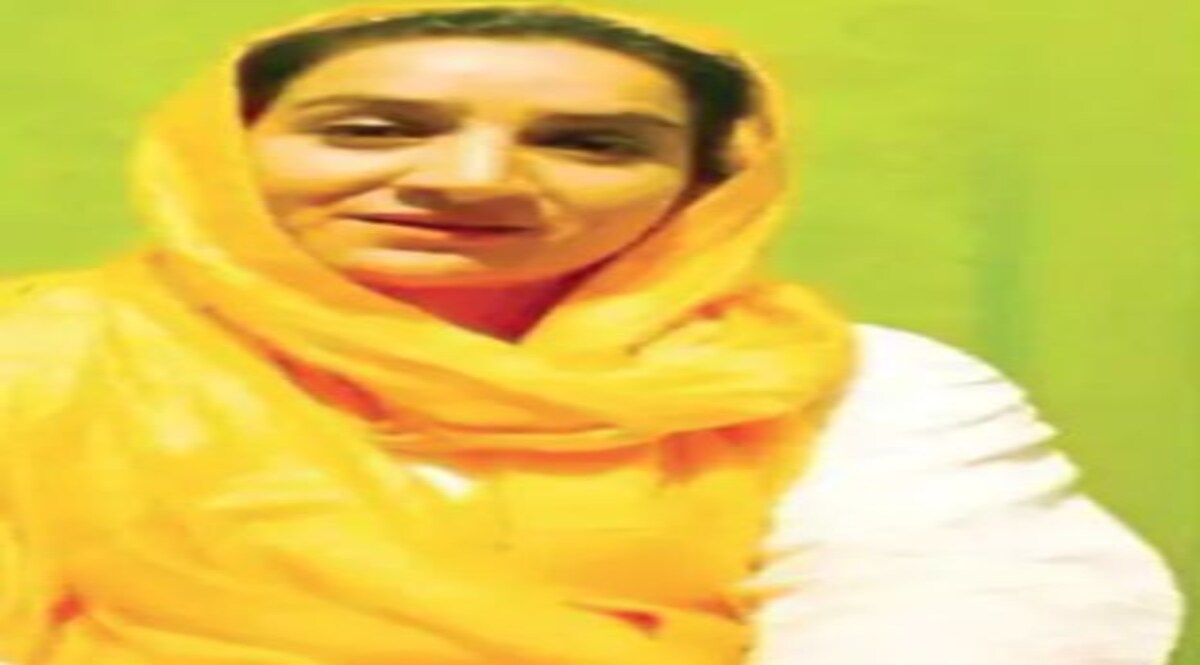 कश्मीर घाटी में लगातार दूसरे दिन आतंकियों ने की टारगेट किलिंग, टीवी एक्ट्रेस को गोली मारी CrimeTak