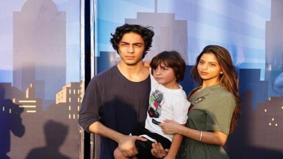 Aryan Khan : छोटे भाई के बर्थडे पर आर्यन को क्लीनचिट, पापा-मम्मी के बर्थडे से भी जुड़ा है ये संयोग Aryan Khan : छोटे भाई के बर्थडे पर आर्यन को क्लीनचिट, पापा-मम्मी के बर्थडे से भी जुड़ा है ये संयोग