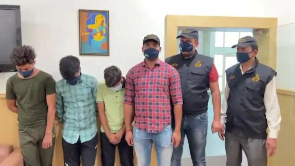 'गे' डेटिंग ऐप : Gay Dating App का काला सच ! कैसे हो रही थी ब्लैकमेलिंग ? 'गे' डेटिंग ऐप : Gay Dating App का काला सच ! कैसे हो रही थी ब्लैकमेलिंग ?