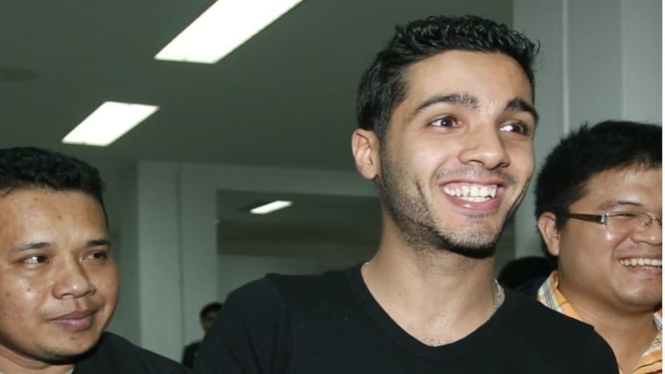 दुनिया का सबसे बड़ा हैकर: वो वर्चुअल डाका डालता और असली में खाली हो जाता था खाता दुनिया का सबसे बड़ा हैकर: वो वर्चुअल डाका डालता और असली में खाली हो जाता था खाता