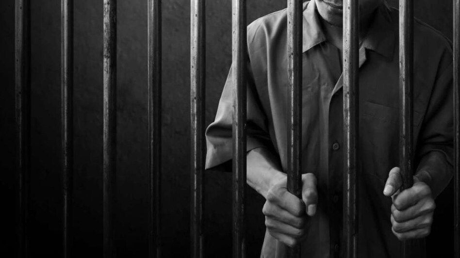 पत्नी की हत्या के मामले में जेल में बंद था पति, वो मिली जालंधर में प्रेमी के साथ पत्नी की हत्या के मामले में जेल में बंद था पति, वो मिली जालंधर में प्रेमी के साथ