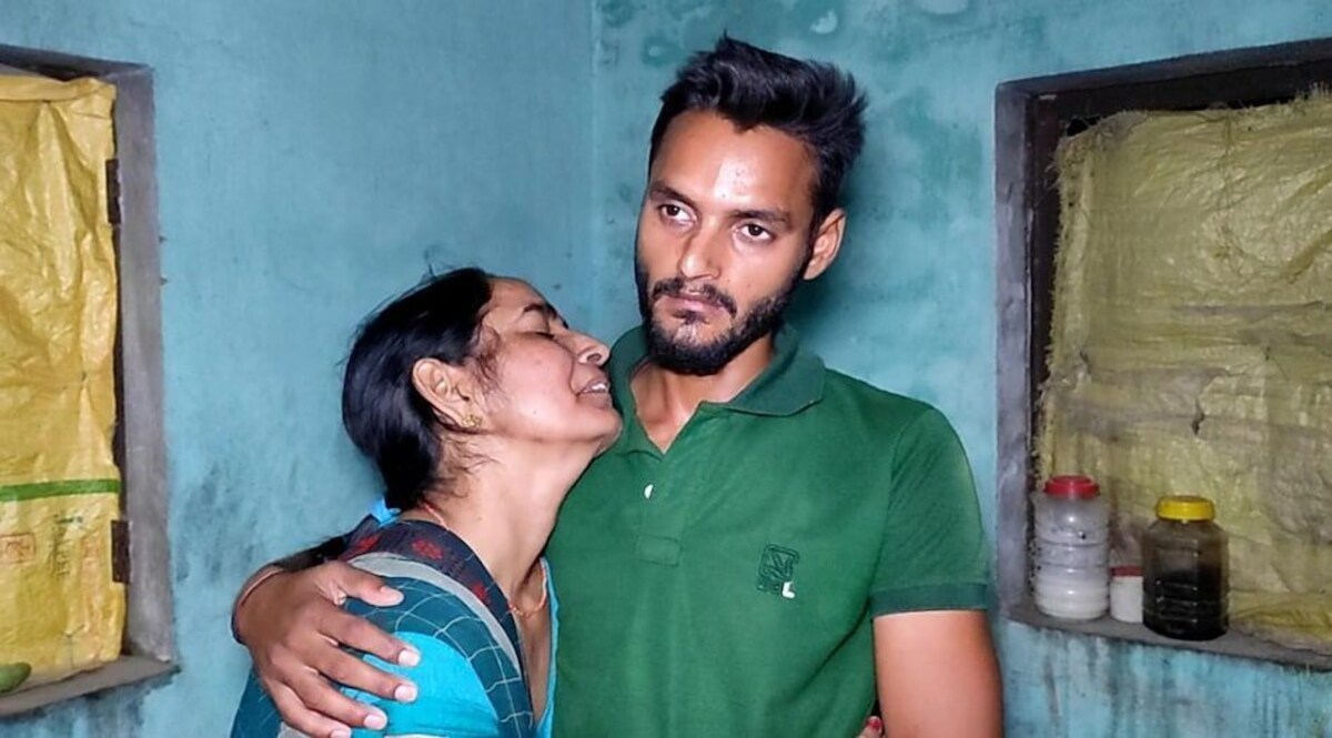 UP CRIME NEWS : लड़की के गले पर खरोंच, जबड़े पर चोट...पोस्टमार्टम रिपोर्ट आई CrimeTak