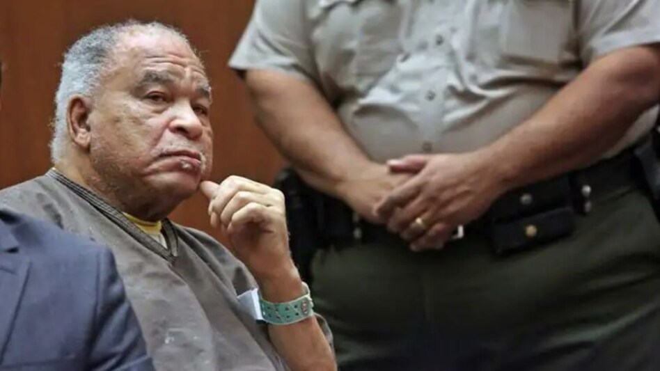 Serial Killer: कहानी सीरियल किलर सैमुअल लिटिल की, जो हत्या से पहले बनाता था स्केच Serial Killer: कहानी सीरियल किलर सैमुअल लिटिल की, जो हत्या से पहले बनाता था स्केच