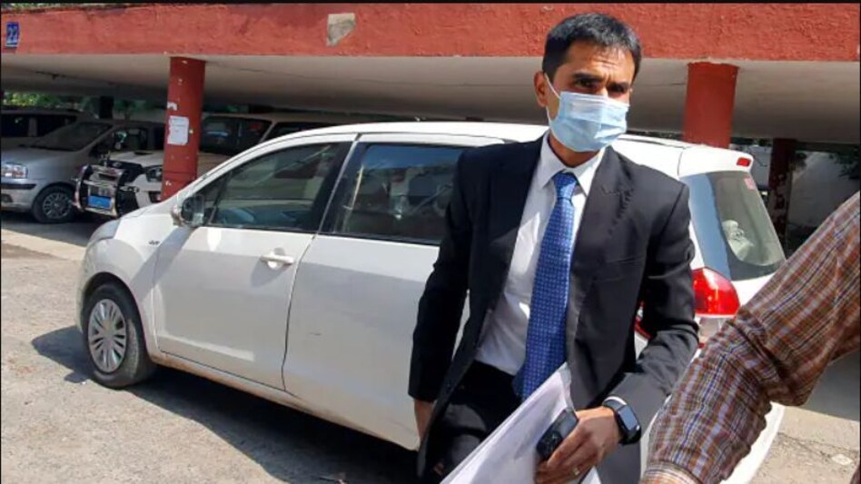 Sameer wankhede: जबरन वसूली मामले में समीर वानखेड़े को SIT ने दी क्लीन चिट! Sameer wankhede: जबरन वसूली मामले में समीर वानखेड़े को SIT ने दी क्लीन चिट!