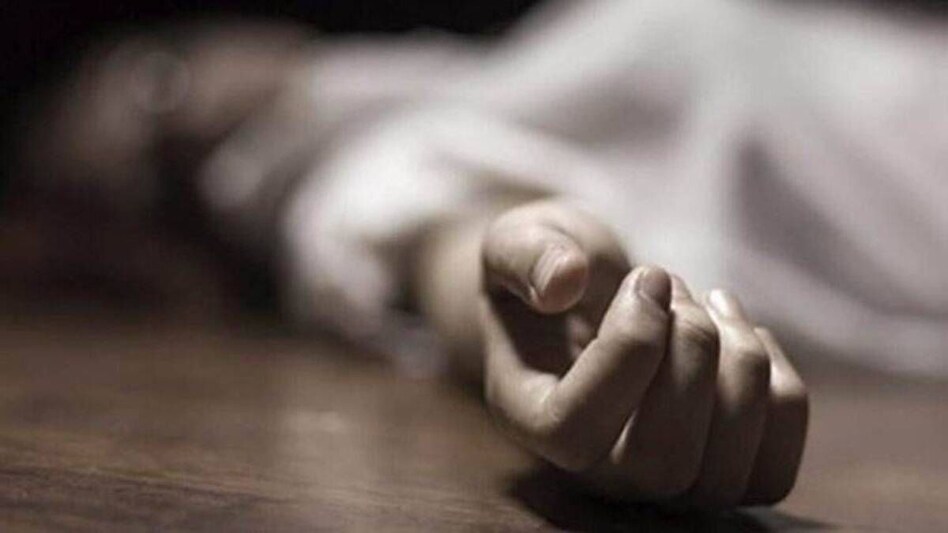 UP Crime News: मुजफ्फरनगर में किसान की गोली मारकर हत्या, किसानों ने किया विरोध प्रदर्शन UP Crime News: मुजफ्फरनगर में किसान की गोली मारकर हत्या, किसानों ने किया विरोध प्रदर्शन