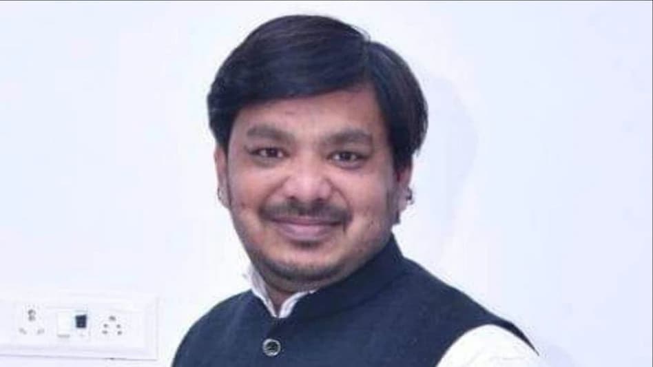 Kanpur Violence: ये है कानपुर हिंसा का मुख्य आरोपी जिसे पुलिस ने हिरासत में लिया है! Kanpur Violence: ये है कानपुर हिंसा का मुख्य आरोपी जिसे पुलिस ने हिरासत में लिया है!