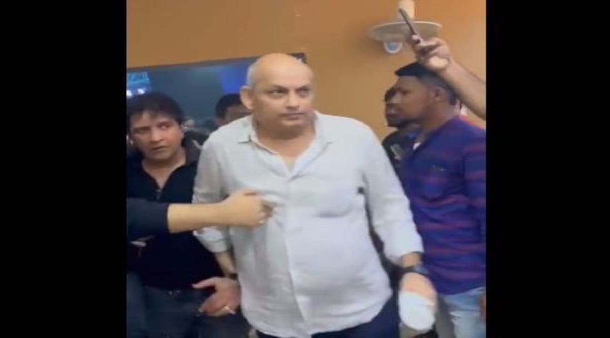 Singer KK Passes Away Latest Videos : इन दो वीडियो से पता चल जाएगी केके की मौत की वजह? मरने से ठीक पहले की वीडियो और फोटो CrimeTak