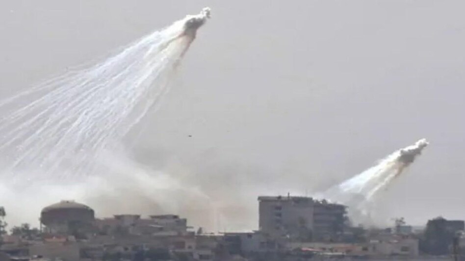 Russia Ukraine War: सफेद बम से काला इतिहास लिखने पर उतारू हुई रूसी सेना Russia Ukraine War: सफेद बम से काला इतिहास लिखने पर उतारू हुई रूसी सेना