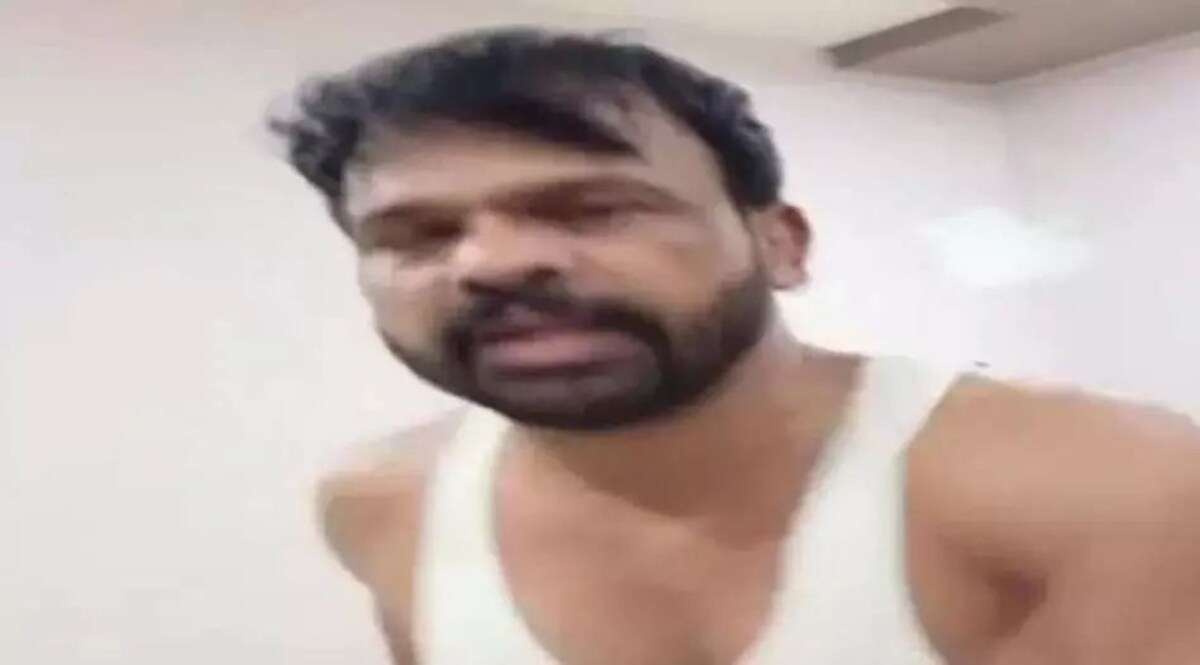 महाराष्ट्र के इस नेता का महिला के साथ बेडरूम VIDEO की सच्चाई! क्या ये केस ब्लैकमेलिंग का है ? CrimeTak