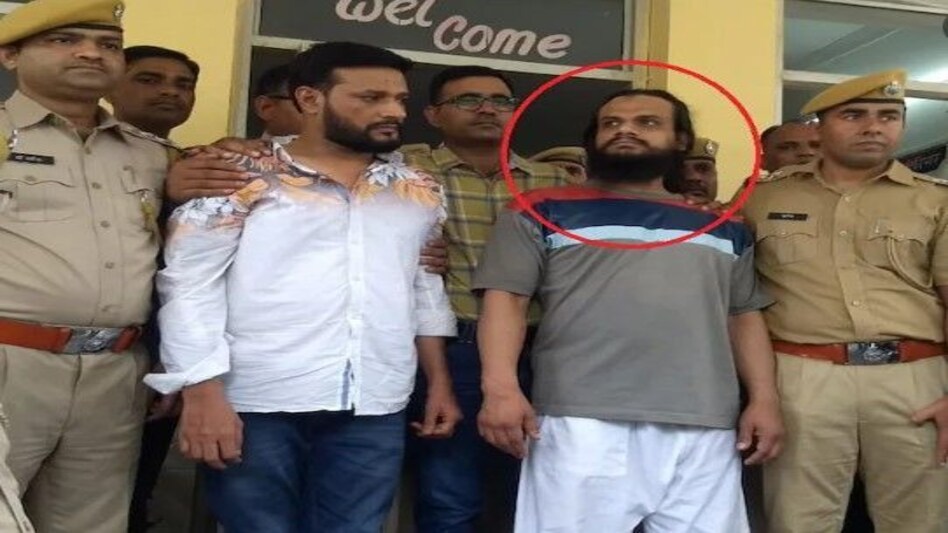 Gauhar Chishti : भड़काऊ भाषण मामले में गिरफ्तार खादिम गौहर चिश्ती 14 दिन की न्यायिक हिरासत में Gauhar Chishti : भड़काऊ भाषण मामले में गिरफ्तार खादिम गौहर चिश्ती 14 दिन की न्यायिक हिरासत में