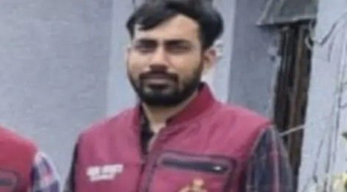 Delhi Crime : दिल्ली पुलिस के हेड कांस्टेबल ने सर्विस रिवॉल्वर से गोली मार किया सुसाइड CrimeTak