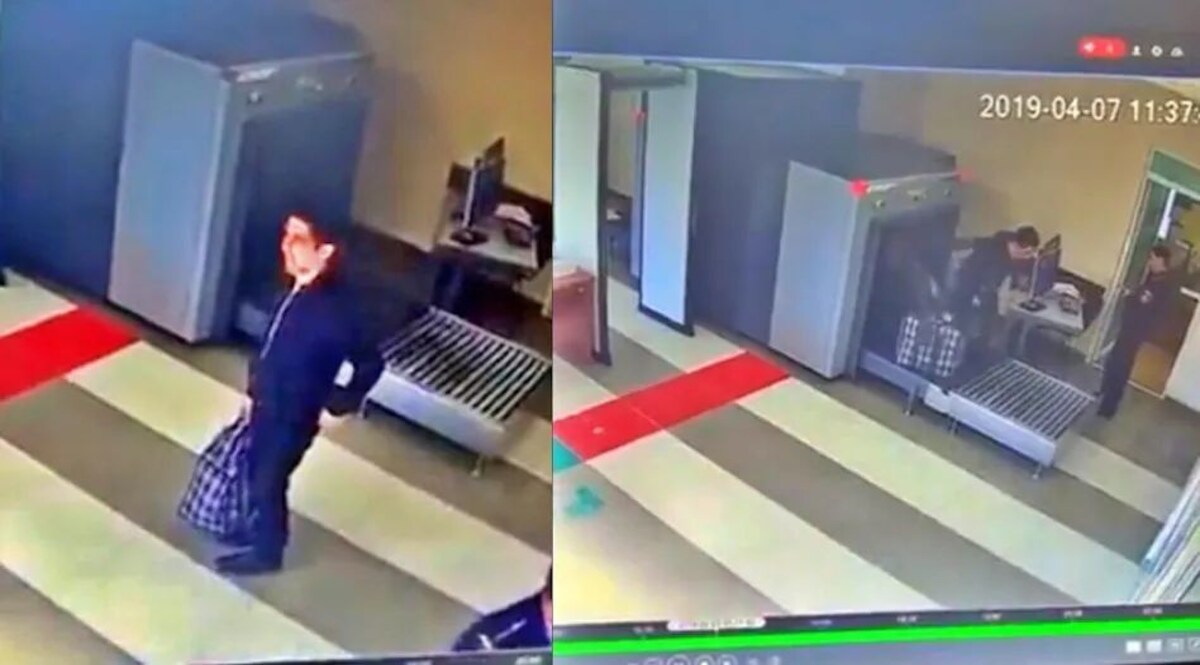 Viral Video: अरे ये क्या ! स्क्रीनिंग मशीन में ही घुस गया...कौन ? CrimeTak