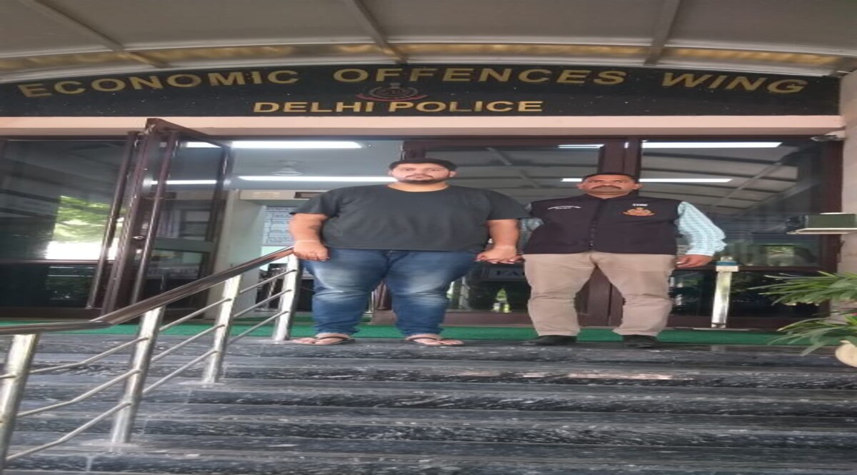 Delhi Crime: शेयर बाजार में 'स्मार्ट प्रॉफिट' के बहाने करोड़ों रुपये की धोखाधड़ी CrimeTak