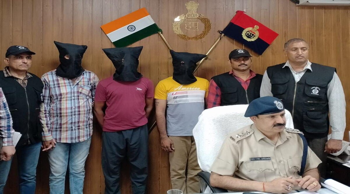 Haryana Crime: हॉंडा सिटी कार में दी लिफ्ट और 1500 रुपए के लिए कर दी हत्या CrimeTak