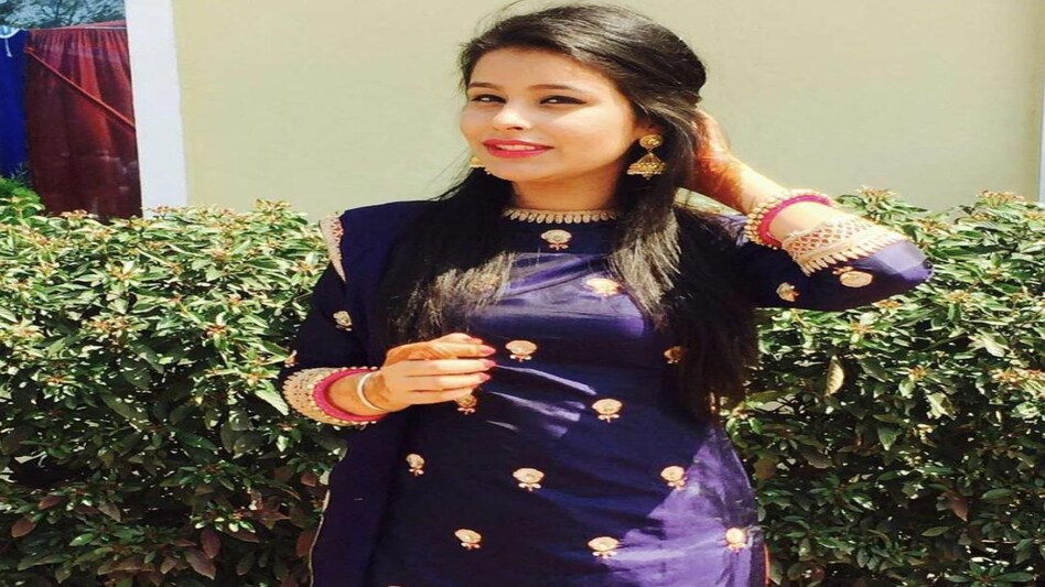 Bhagwant Mann Marriage Update: आज मेरे यार की शादी है... भगवंत मान आज बनेंगे 'दूल्हा नंबर 1' Bhagwant Mann Marriage Update: आज मेरे यार की शादी है... भगवंत मान आज बनेंगे 'दूल्हा नंबर 1'