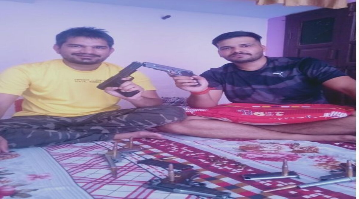 Moose Wala Murder: सिंगर को प्वाइंट ब्लैंक रेंज से गोली मारने वाले शूटर को दिल्ली पुलिस ने दबोचा CrimeTak