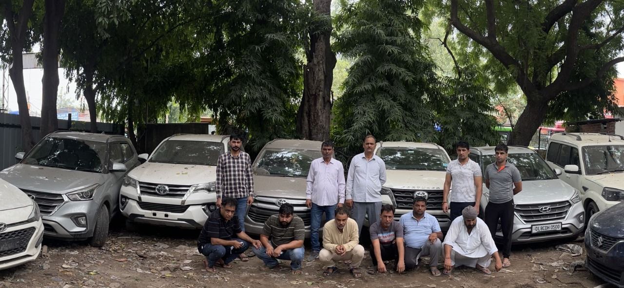 Delhi Crime: इस गैंग ने चुराई चार साल में 700 फॉर्चुनर, 6 गिरफ्तार Delhi Crime: इस गैंग ने चुराई चार साल में 700 फॉर्चुनर, 6 गिरफ्तार