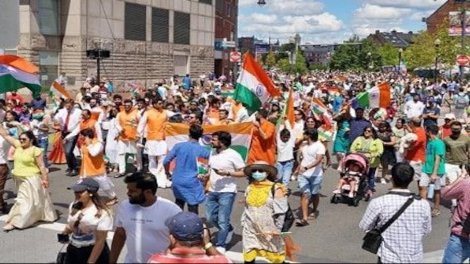 15 August : अमेरिका के बोस्टन में भारत के स्वतंत्रता दिवस की पहली बार निकाली इंडिया डे परेड 15 August : अमेरिका के बोस्टन में भारत के स्वतंत्रता दिवस की पहली बार निकाली इंडिया डे परेड