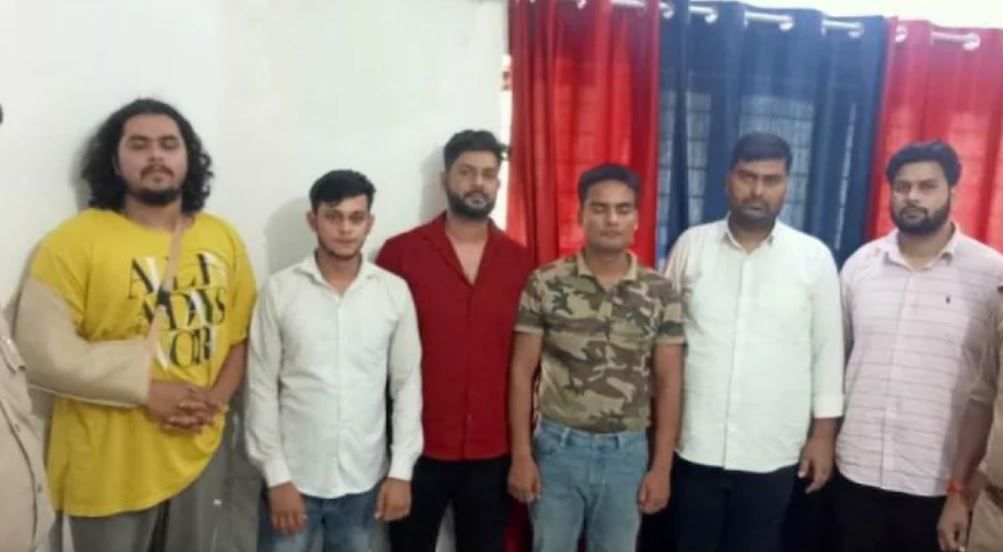 Maharashtra Crime: गर्लफ़्रेंड प्रेगनेंट हुई तो प्रेमी ने दे दी मौत! पहाड़ी पर काट दिया गला CrimeTak