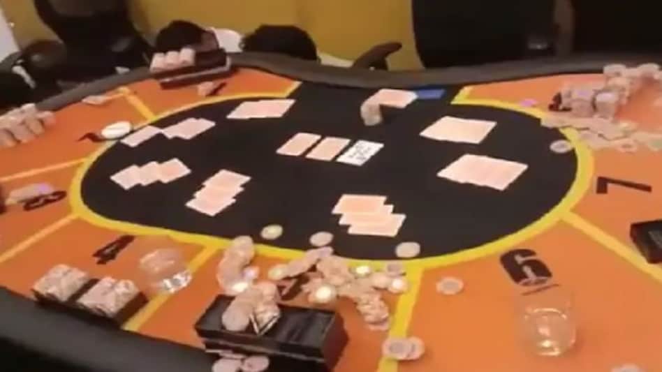 अय्याशी के इस अड्डे पर शबाब से लेकर कबाब तक का इंतज़ाम, कैसिनों के साथ हसीनों का कॉकटेल अय्याशी के इस अड्डे पर शबाब से लेकर कबाब तक का इंतज़ाम, कैसिनों के साथ हसीनों का कॉकटेल