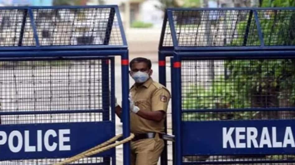 भौकाल के लिए किराए पर मिल जाएगी पुलिस, 2500 में दारोगा और 33100 रुपये में पूरा थाना मारेगा सैल्यूट भौकाल के लिए किराए पर मिल जाएगी पुलिस, 2500 में दारोगा और 33100 रुपये में पूरा थाना मारेगा सैल्यूट