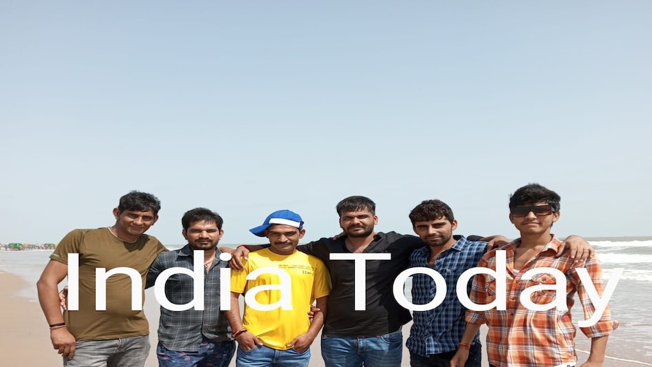 Sidhu Moose Wala: सिद्धू मूसेवाला मर्डर के बाद शूटर्स ने समंदर किनारे पर करवाया था फोटो शूट Sidhu Moose Wala: सिद्धू मूसेवाला मर्डर के बाद शूटर्स ने समंदर किनारे पर करवाया था फोटो शूट