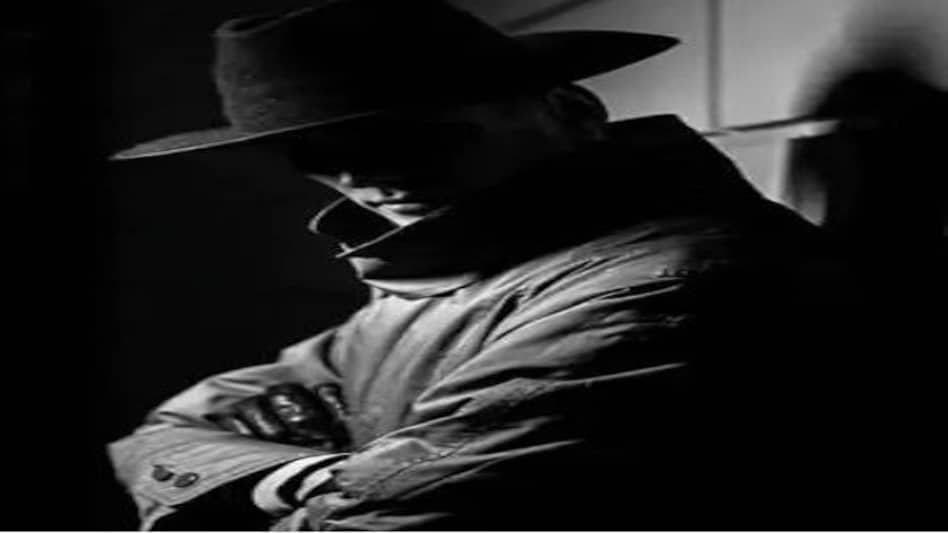 वो जासूस पाकिस्तान जेल में थे, इधर बीवी को ही कातिल समझ बैठे, 33 साल बाद सामने आई ये दर्द भरी कहानी वो जासूस पाकिस्तान जेल में थे, इधर बीवी को ही कातिल समझ बैठे, 33 साल बाद सामने आई ये दर्द भरी कहानी