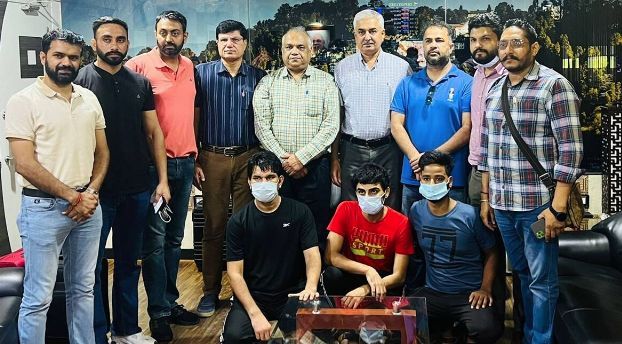 सिद्धू मूसेवाला मर्डर में छठा शूटर दीपक मुंडी भी पकड़ा गया, पंजाब और दिल्ली पुलिस के ज्वाइंट ऑपरेशन में यहां से पकड़ा गया शूटर सिद्धू मूसेवाला मर्डर में छठा शूटर दीपक मुंडी भी पकड़ा गया, पंजाब और दिल्ली पुलिस के ज्वाइंट ऑपरेशन...