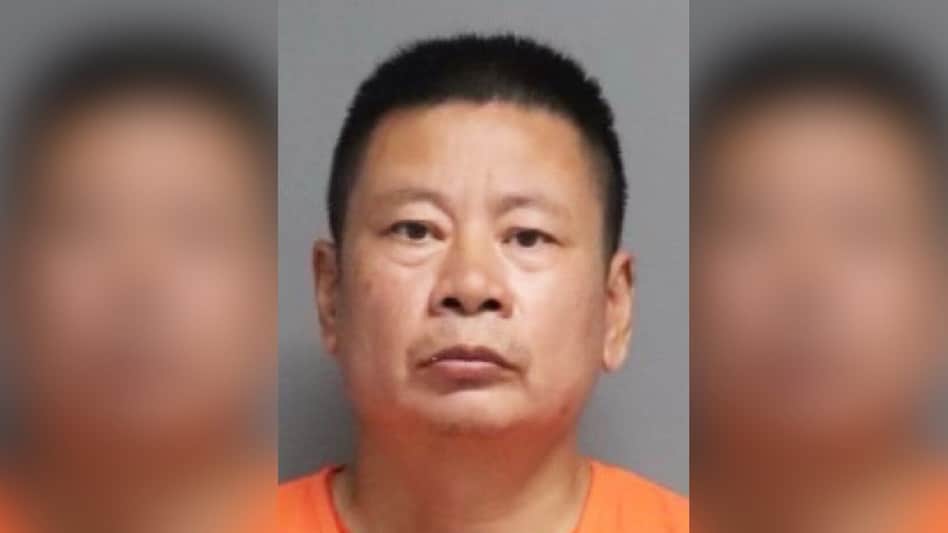 Murder Mystery: 'प्रमोशन नहीं दिया, बेइज्जती की...', शख्स ने बॉस समेत पूरे परिवार को उतारा मौत के घाट Murder Mystery: 'प्रमोशन नहीं दिया, बेइज्जती की...', शख्स ने बॉस समेत पूरे परिवार को उतारा मौत के घ...