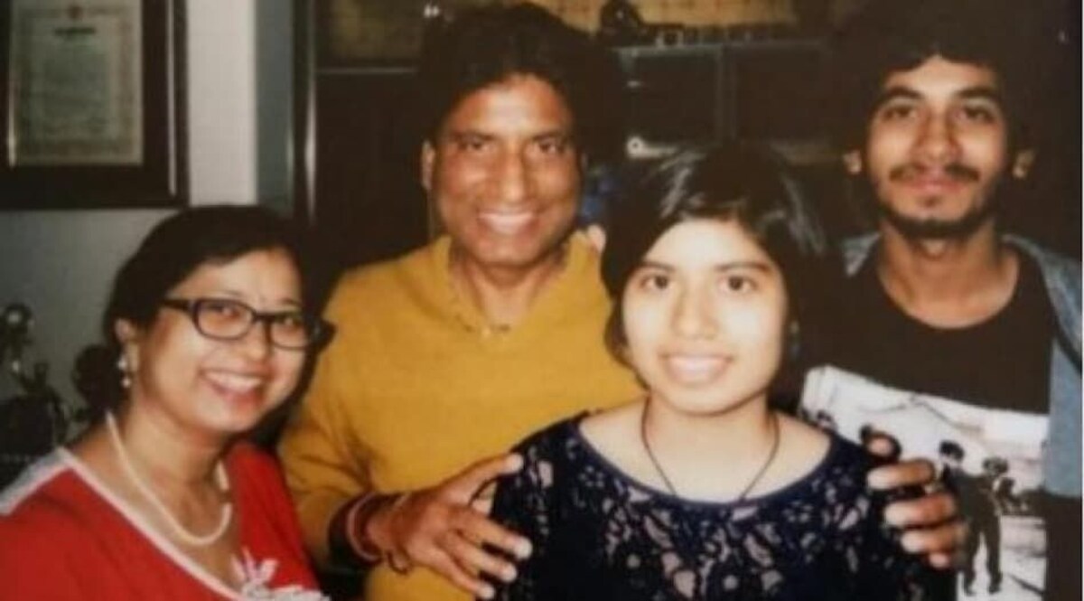 Raju Srivastva: ... राजू श्रीवास्तव की बेटी को मिल चुका है बहादुर के लिए AWARD! CrimeTak